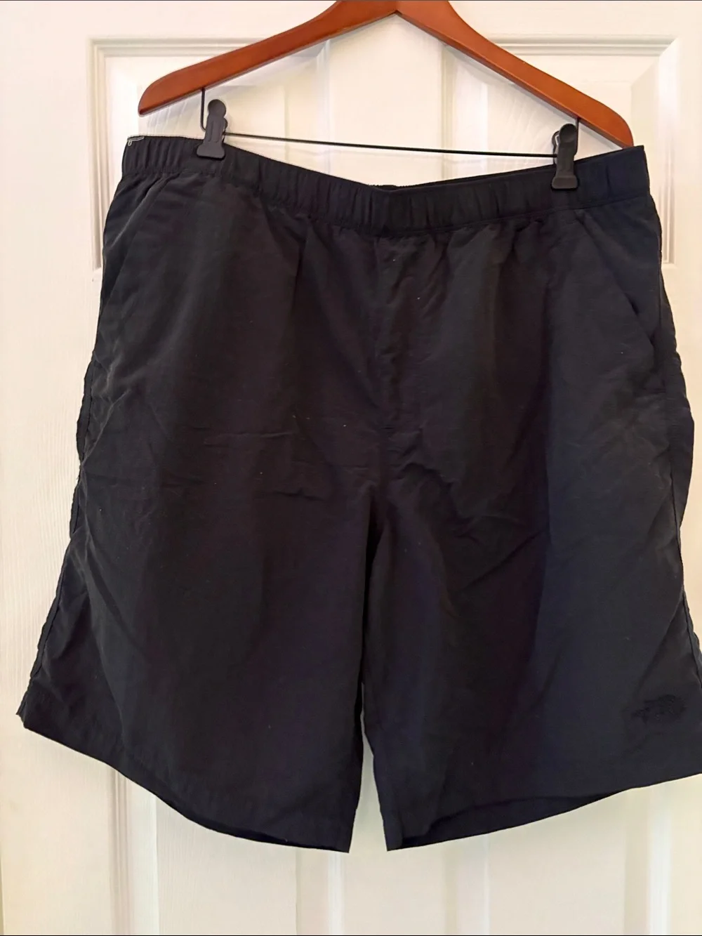 The North Face Black Logo Mesh-Lined Swim Trunks